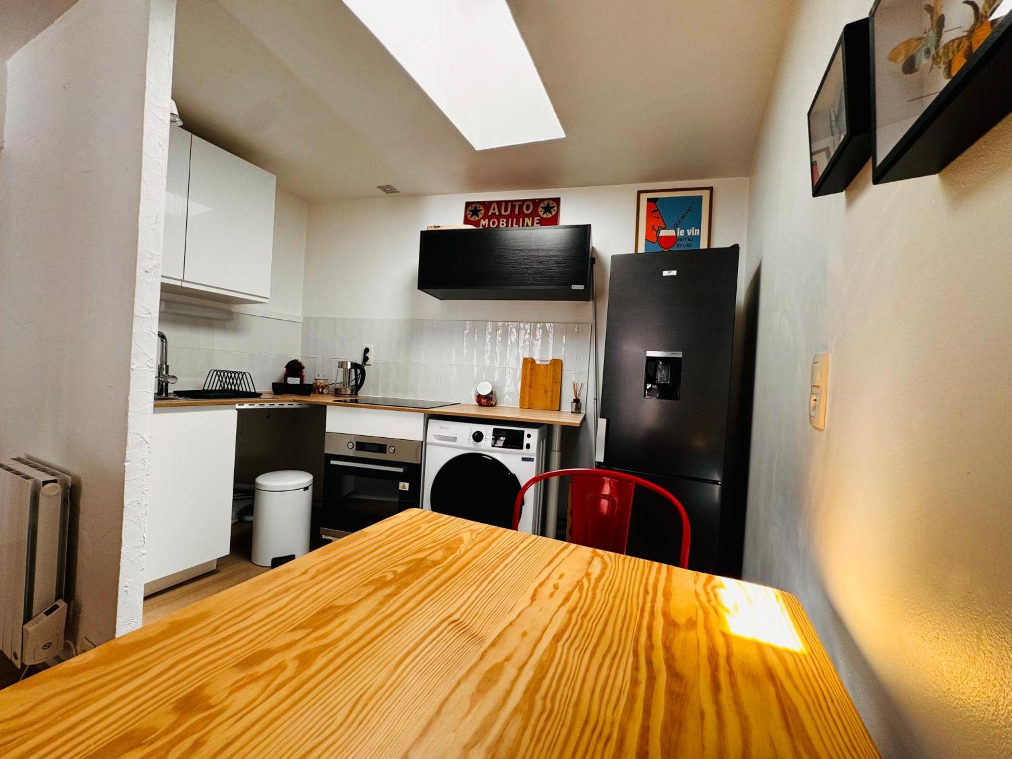 דירות ניורט Le Petit Re, Hypercentre, Garage Prive, Terrasse מראה חיצוני תמונה