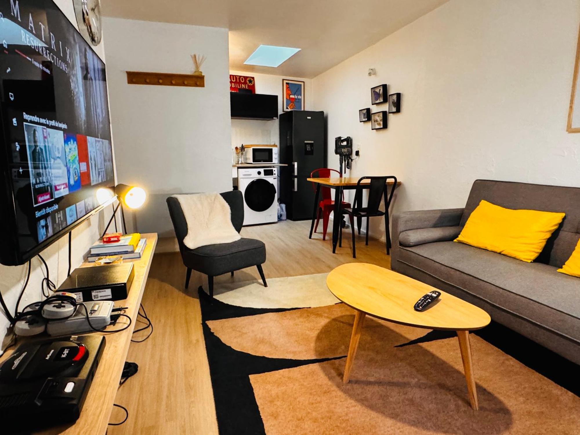 דירות ניורט Le Petit Re, Hypercentre, Garage Prive, Terrasse מראה חיצוני תמונה